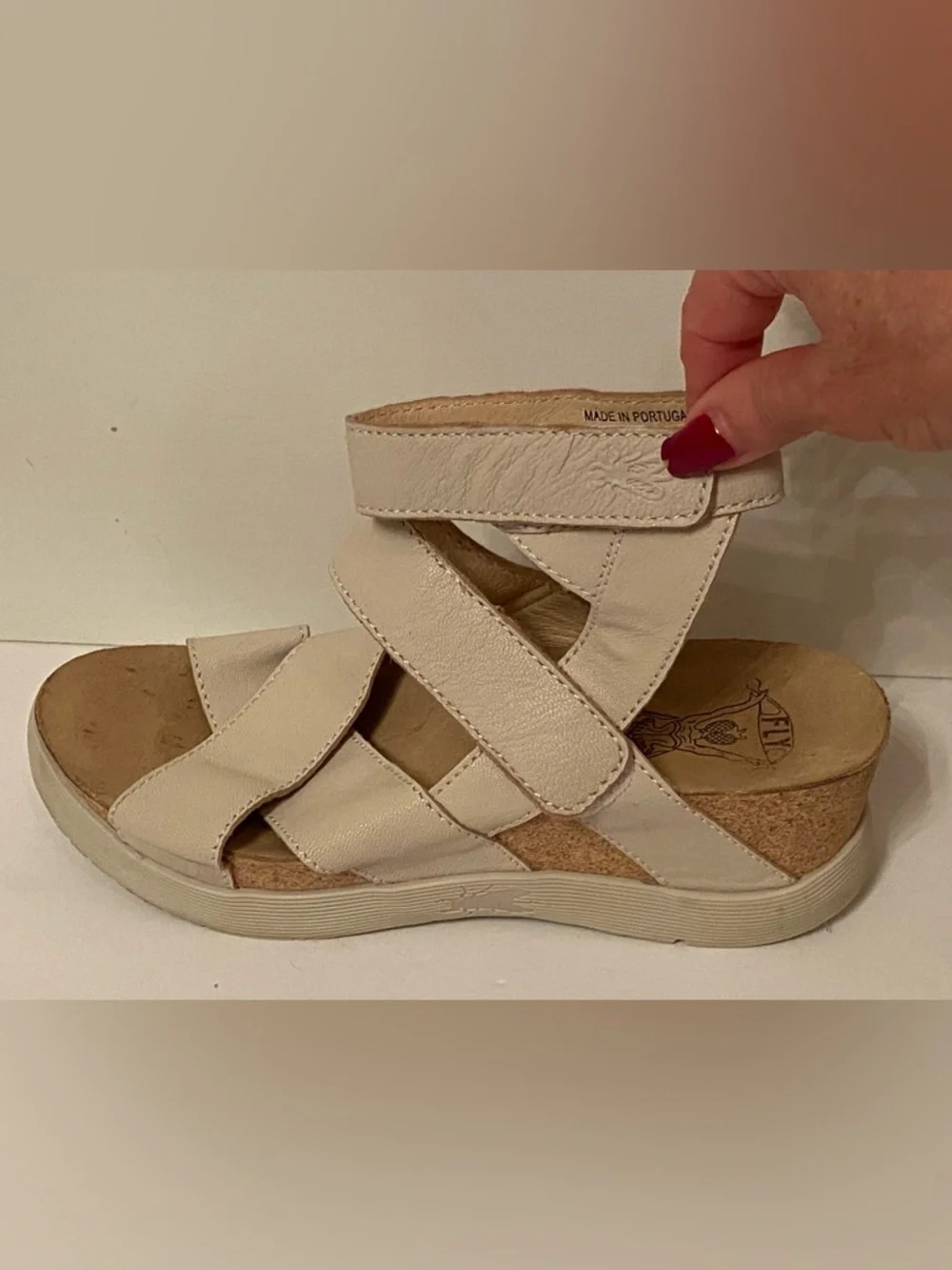 FLY LONDON SHOES WEDGE SANDAL CREAM LEATHER ANKLE STRAPS CORK SIDES Size 40 9.5